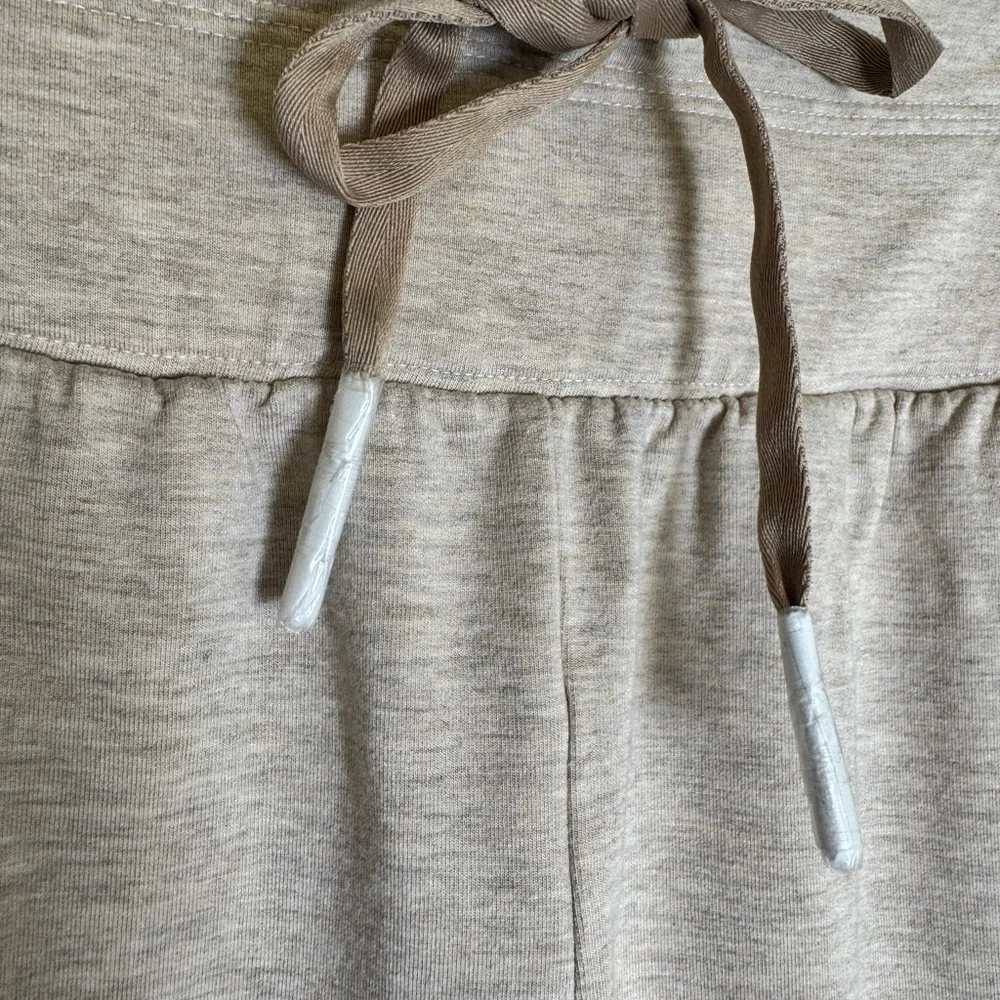 TravisMathew Cloud Terry Tie Jogger Oatmeal Beige Size Small NWOT MSRP $130 - Picture 4 of 7